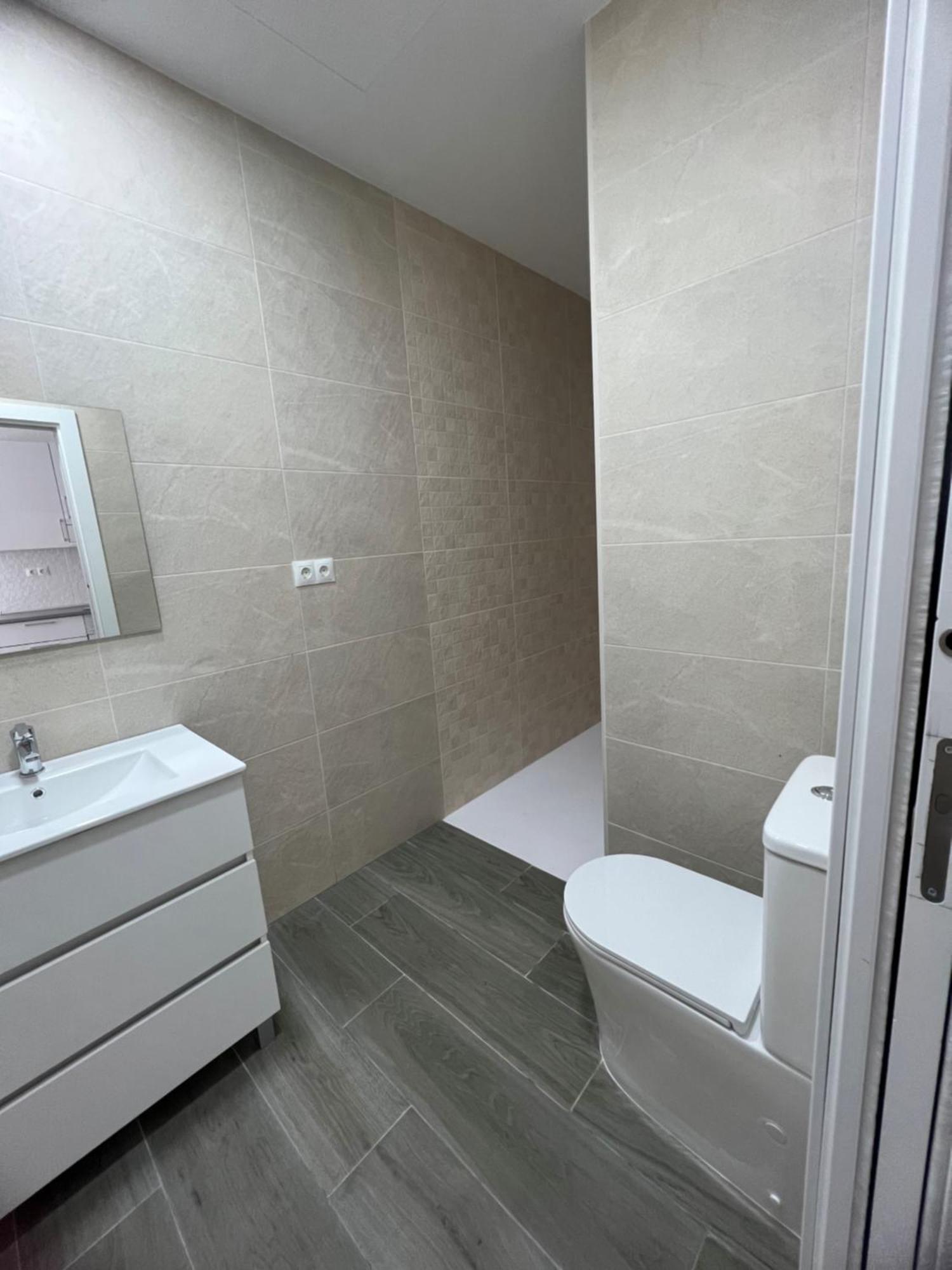 Apartamentos Montalvo Metropolis B 托雷莫利诺斯 外观 照片